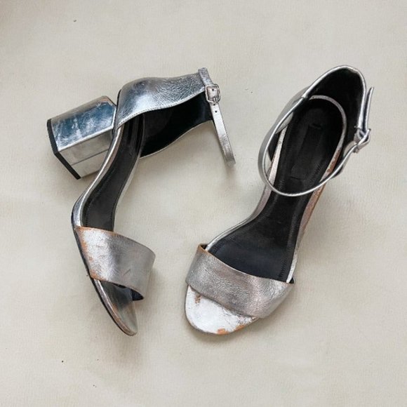 Alexander Wang Abby Silver Sandals - Picture 2 of 8
